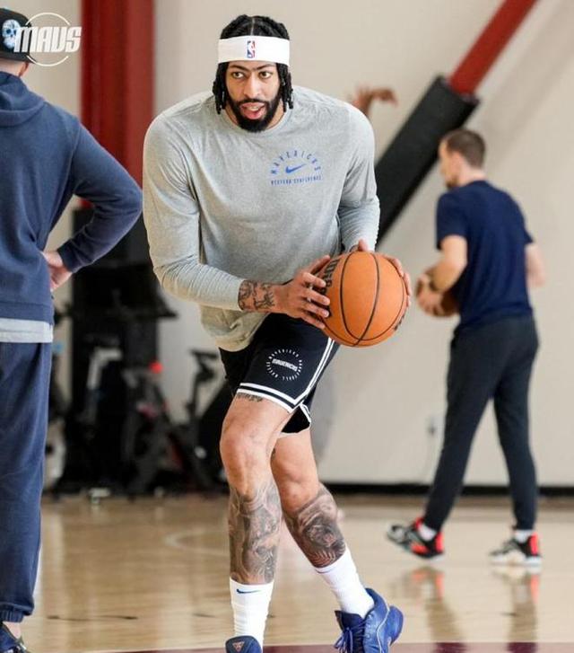 转会期体能课后，达拉斯独行侠造点机会备战意甲，球迷炸锅，训练强度明显提升的简单介绍