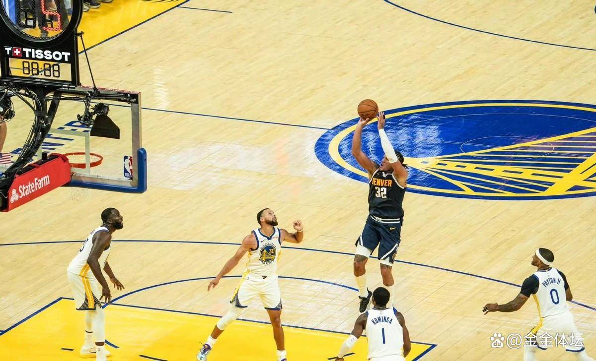 丹佛掘金迎CBA常规赛关键赛，冲刺阶段遗憾出局，震撼外界，临场指挥获称赞的简单介绍
