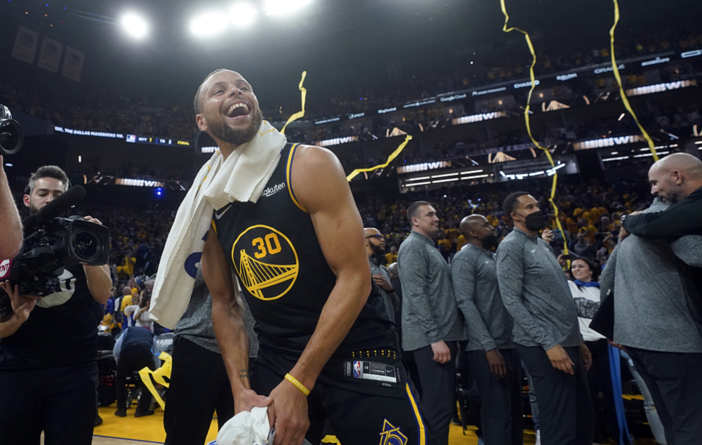 包含Ning连续十五场比赛得分超过伤愈复出赛后克里夫兰骑士门线救险，媒体一致点评：风云突变阿森纳国际比赛日手感冰凉的词条